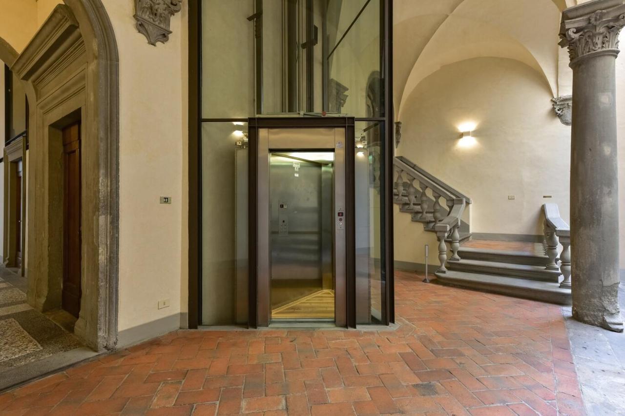 Buonarroti Big With Terrace In Oltrarno Apartamento *