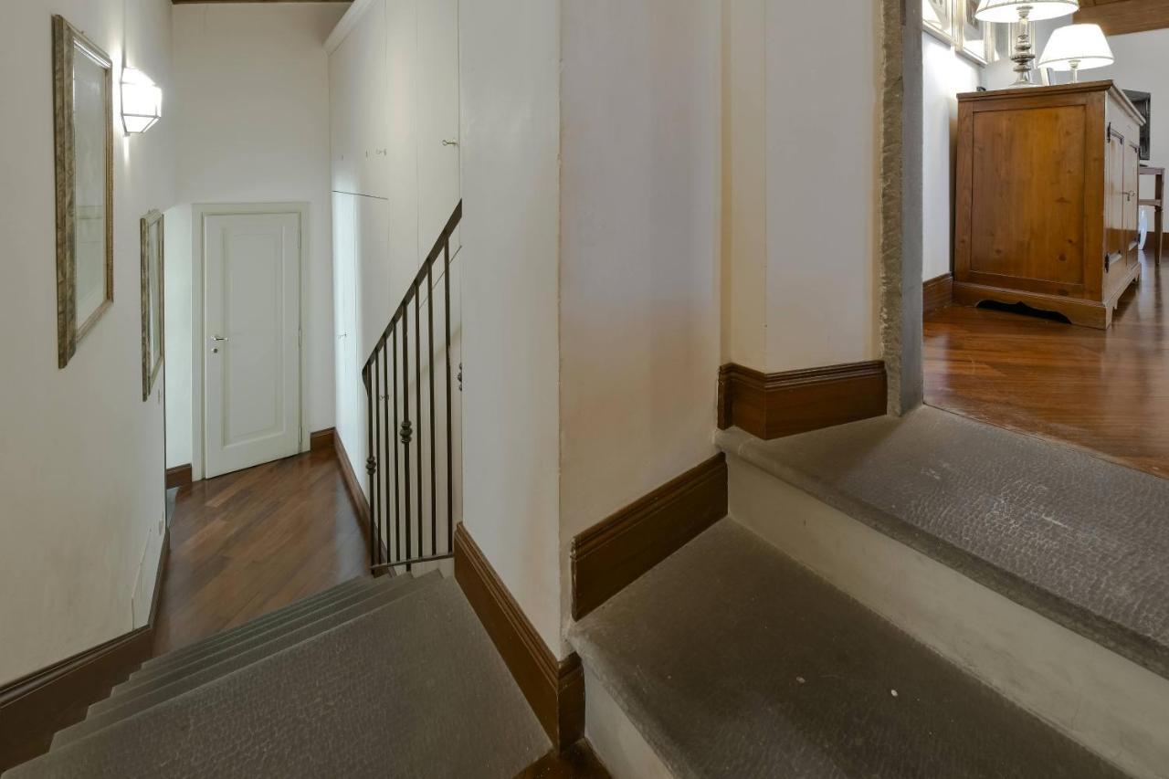 Apartamento Buonarroti Big With Terrace In Oltrarno Florença